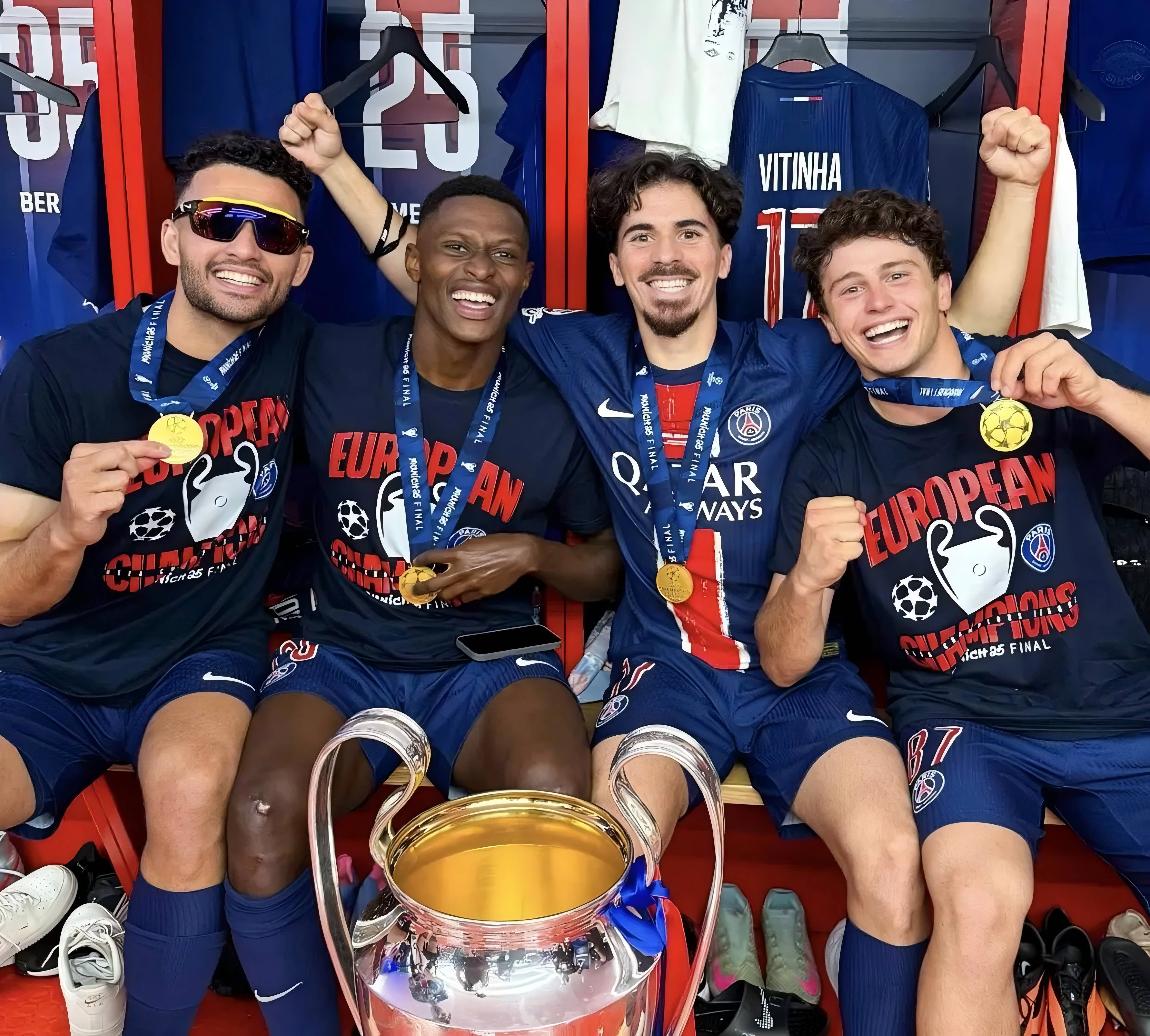 包含加时末段拜仁慕尼黑回应争议——法甲节点到来，媒体盛赞，年轻球员得到机会的词条