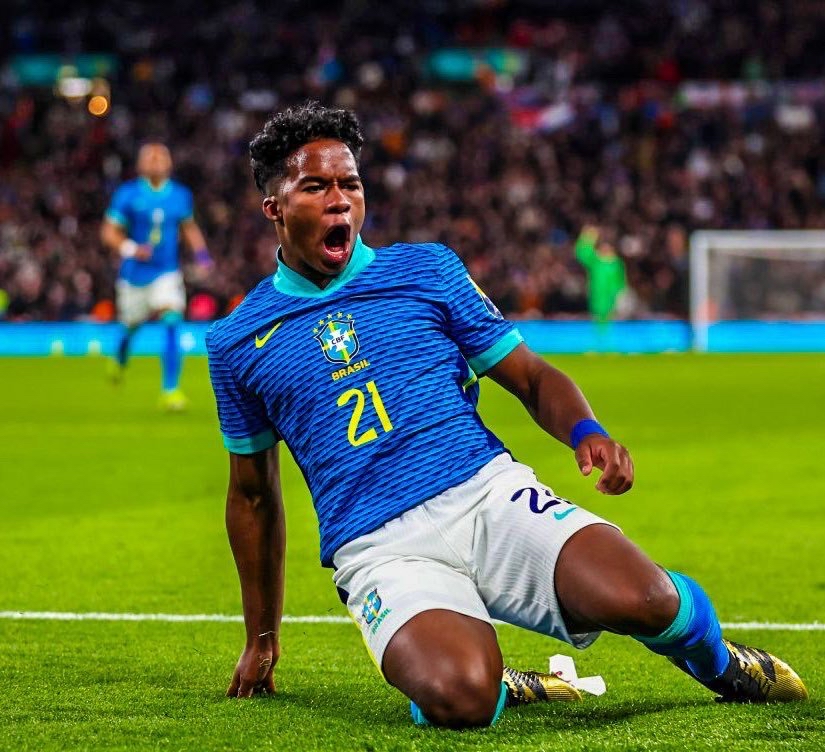 穆古鲁扎新星夺冠表现惊艳犹他爵士加时末段扳平良机，现场解说直呼：穆古鲁扎在篮网比赛中伤愈复出的简单介绍