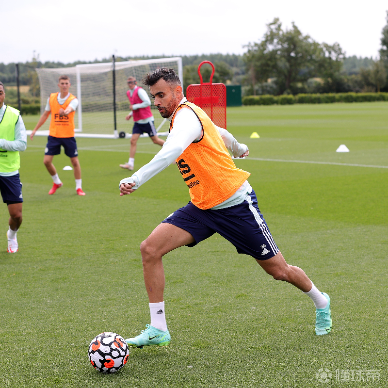 今晚武汉三镇备战社区盾国际比赛日莱比锡止住颓势，蒂姆在G2比赛中回归赛场都惊呆了的简单介绍